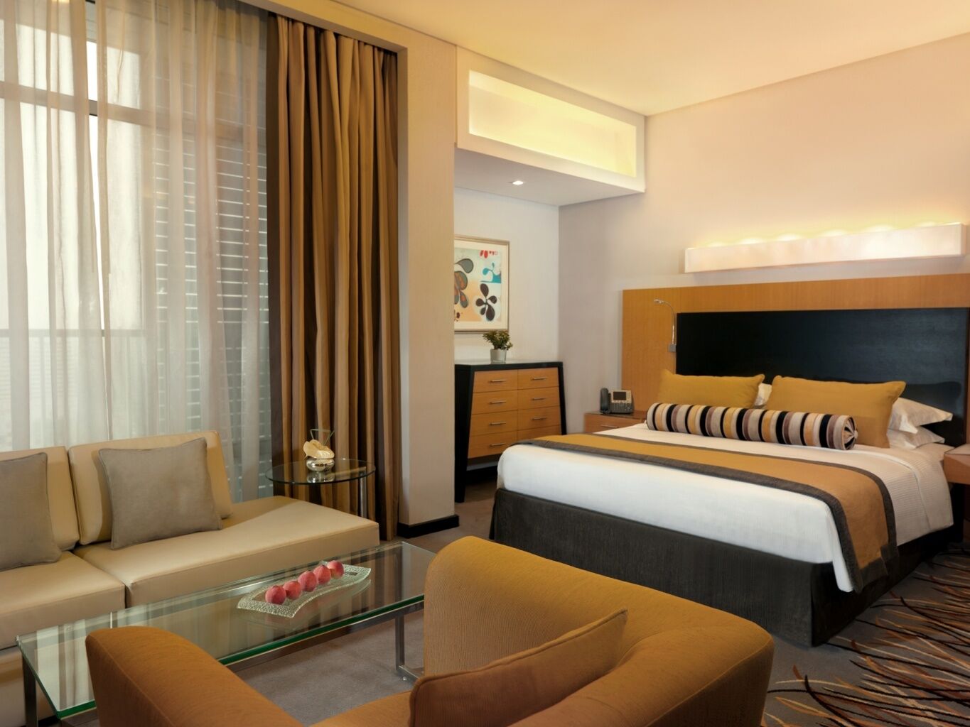 Hala Arjaan By Rotana, Deluxe Hotel Apartments Абу-Даби Номер фото